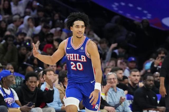 九游娱乐-逆境压不垮超级新人，麦凯恩：我就是今年最佳新秀